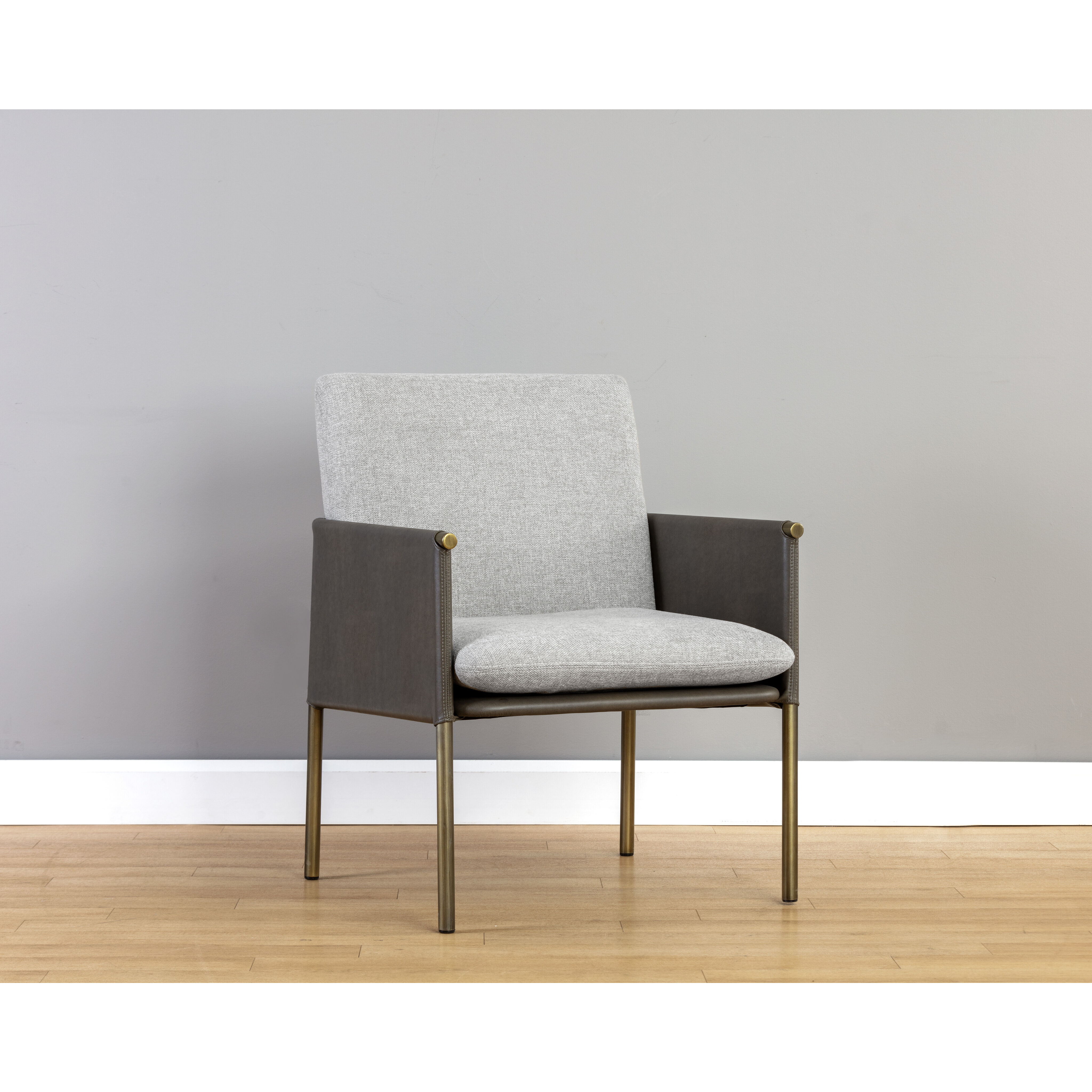 Bellevue Belfast Heather Grey / Bravo Ash Lounge Chair